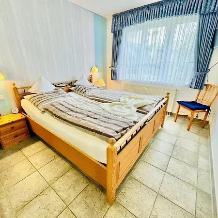 Haus Vier Freunde, Moritz *